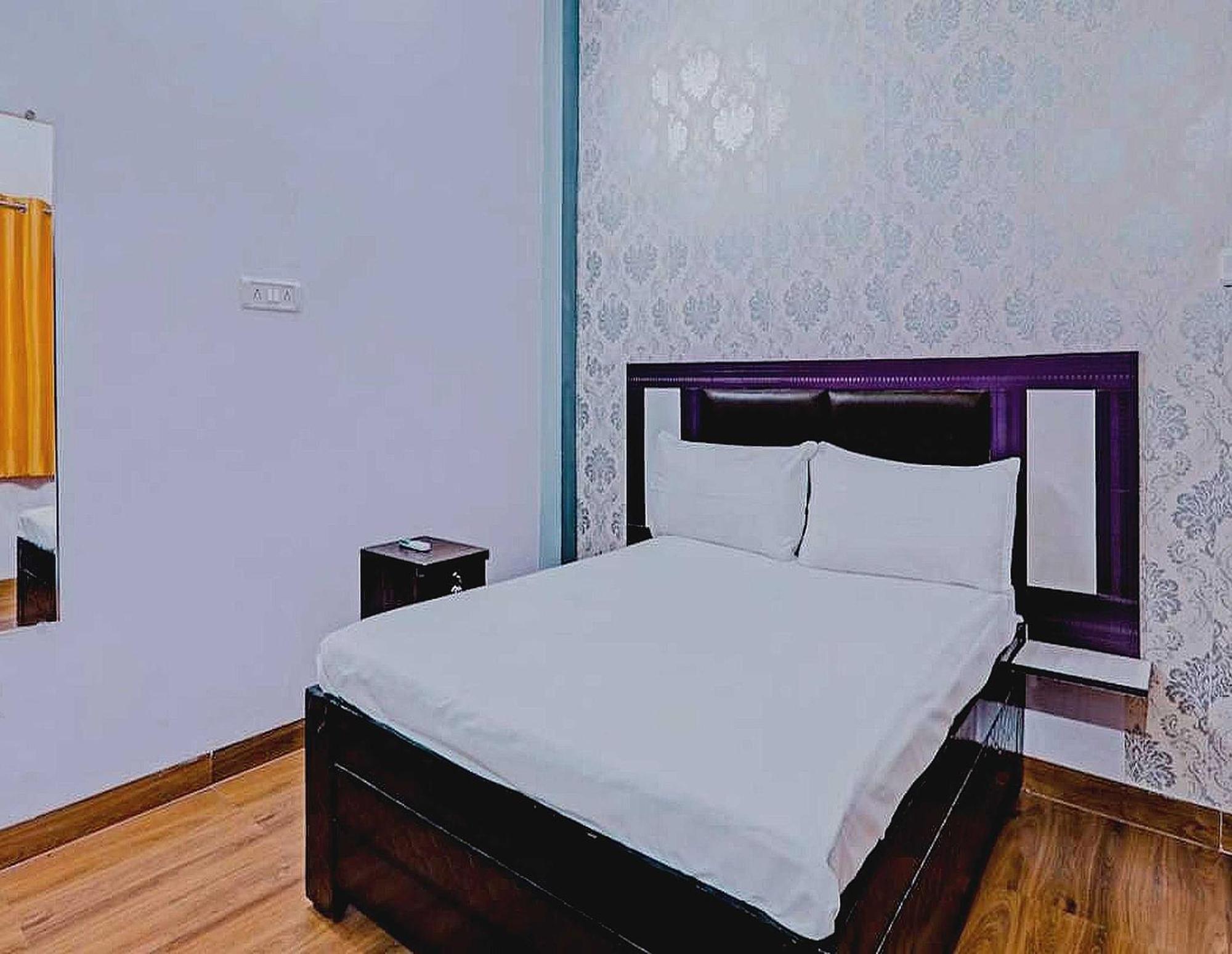 Hotel O Rr Palace Lucknow Extérieur photo