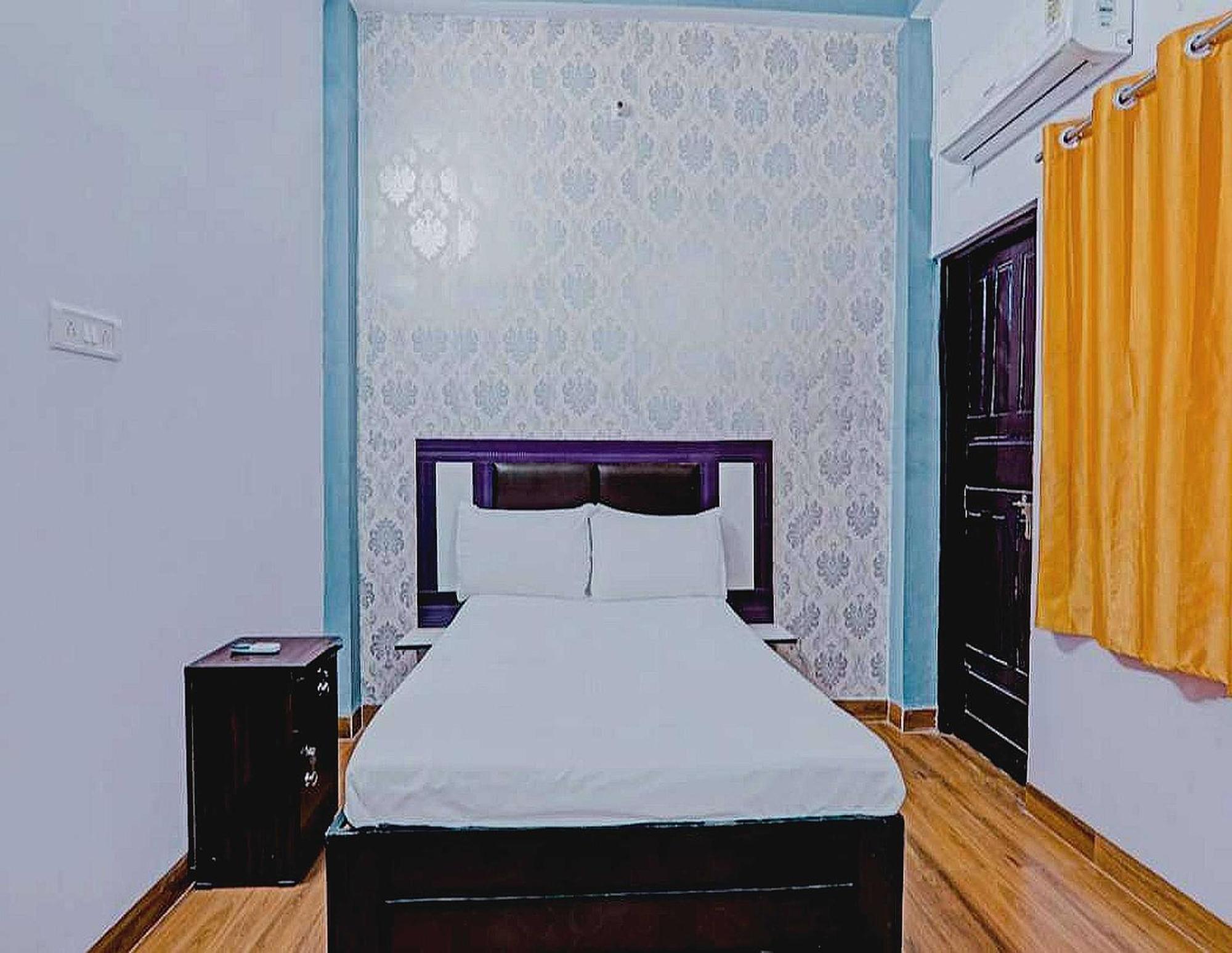 Hotel O Rr Palace Lucknow Extérieur photo